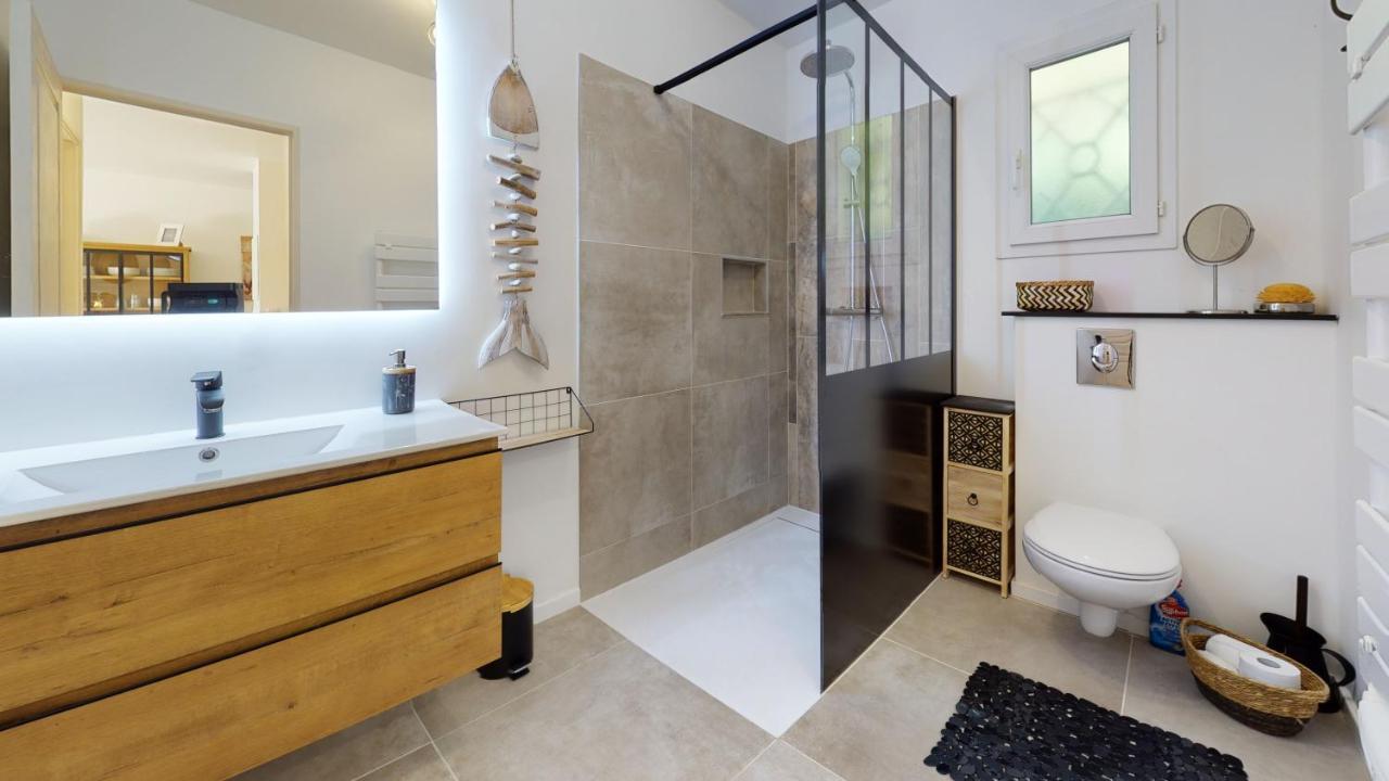 Appartement T2 : Jardin, Piscine, Parking A Sainte-Maxime Eksteriør billede